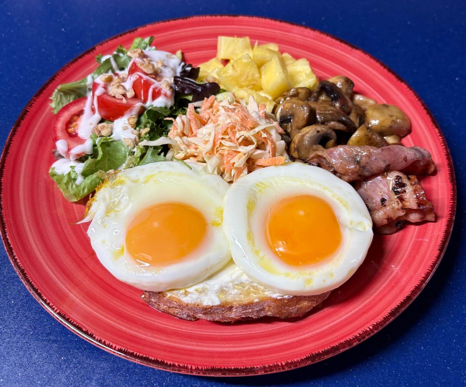 image of plated gourmet dish (for a fine dining restaurant)